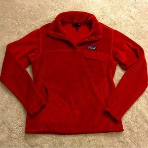 Patagonia pullover in red, size women’s M